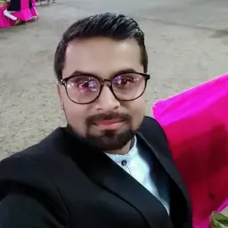 VICKY THAKUR